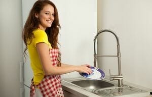 How to Remove Hard Water Stains from Dishes