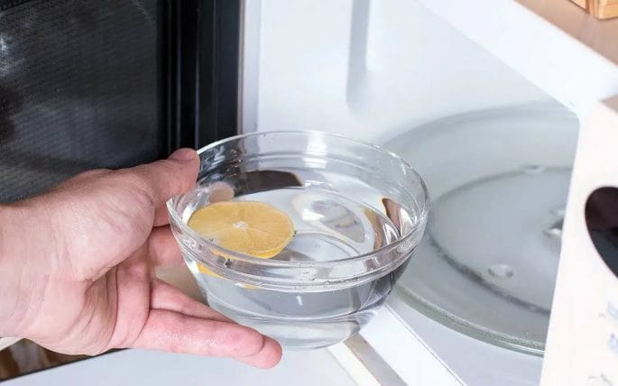 How to Safely Boil Water In the Microwave