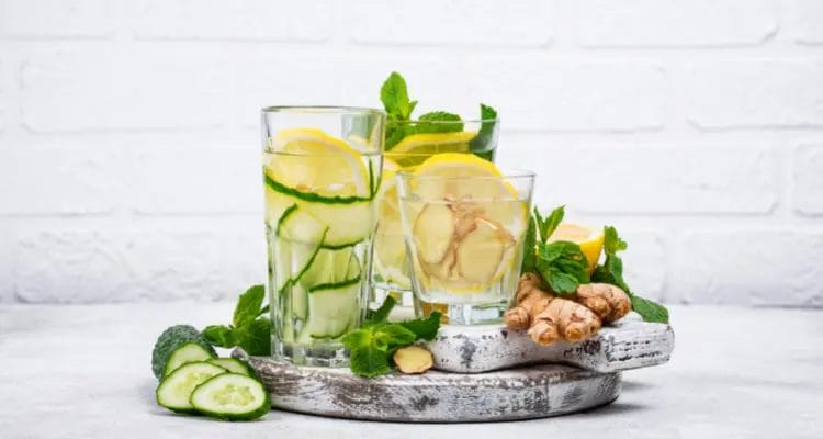 Benefits of Lemon Water Detox