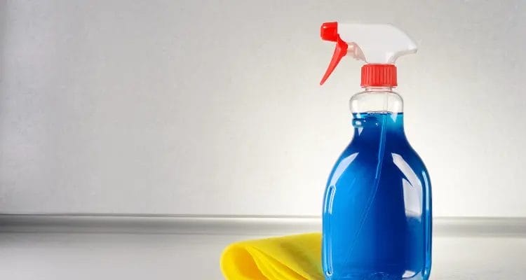 How To Remove Water Stains From Couch: 8 Methods For 8 Different Materials 6 Glass Cleaner