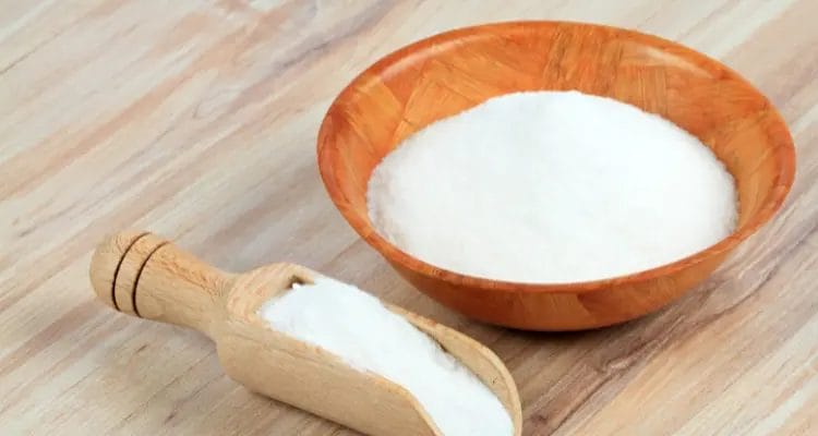 How to clean an area rug with baking soda