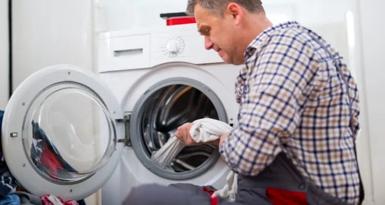 How to drain water from the Samsung washing machine manually